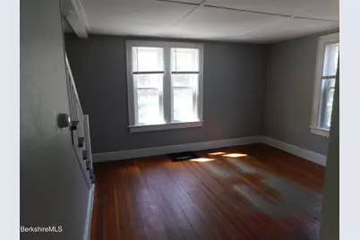 120 Danforth Ave, Pittsfield, MA 01201 - Photo 10