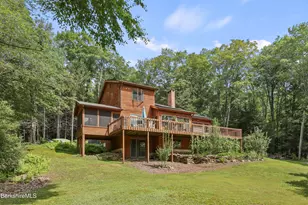 91 William Holmes Rd, Becket, MA 01223 - Photo 2