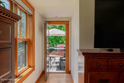 2 Goodrich St, Stockbridge, MA 01262 - Photo 14