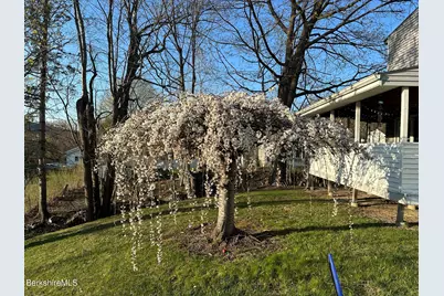 70 Lime St, Adams, MA 01220 - Photo 16