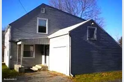 70 Lime St, Adams, MA 01220 - Photo 8