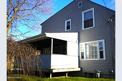 70 Lime St, Adams, MA 01220 - Photo 6