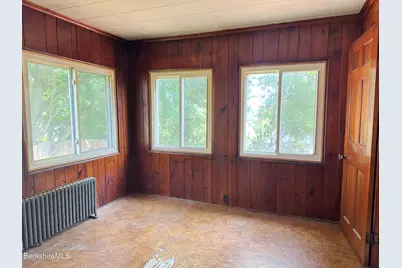 14 Summit Ave, Pittsfield, MA 01201 - Photo 16