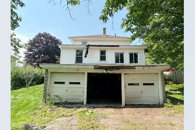 14 Summit Ave, Pittsfield, MA 01201 - Photo 4