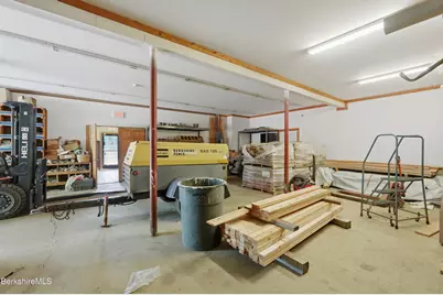 560 S Main St, Sheffield, MA 01257 - Photo 16