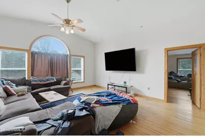 560 S Main St, Sheffield, MA 01257 - Photo 20