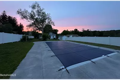 187 W Park St, Lee, MA 01238 - Photo 4