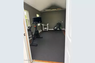 187 W Park St, Lee, MA 01238 - Photo 14