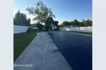 187 W Park St, Lee, MA 01238 - Photo 34