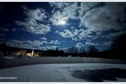 187 W Park St, Lee, MA 01238 - Photo 8