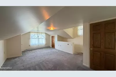 3 -5 Richmond Ln, Adams, MA 01220 - Photo 38