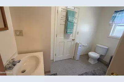 3 -5 Richmond Ln, Adams, MA 01220 - Photo 12