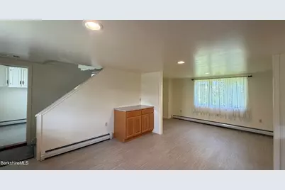 3 -5 Richmond Ln, Adams, MA 01220 - Photo 32