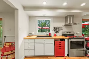128 Rannapo Rd, Sheffield, MA 01257 - Photo 12