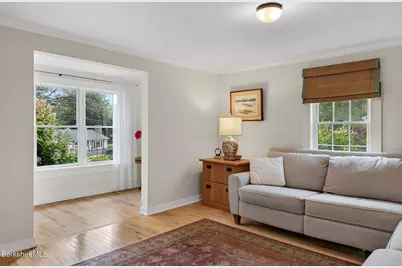 12 Mountain St, Great Barrington, MA 01230 - Photo 22