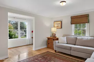 12 Mountain St, Great Barrington, MA 01230 - Photo 22