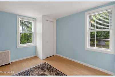 12 Mountain St, Great Barrington, MA 01230 - Photo 28
