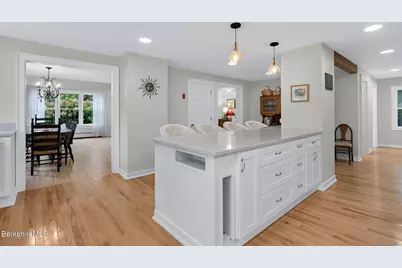 12 Mountain St, Great Barrington, MA 01230 - Photo 6