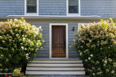 12 Mountain St, Great Barrington, MA 01230 - Photo 44
