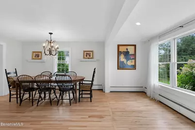 12 Mountain St, Great Barrington, MA 01230 - Photo 20