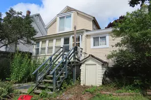 15 Meadow St, Adams, MA 01220 - Photo 2