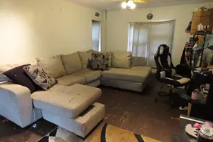 15 Meadow St, Adams, MA 01220 - Photo 4