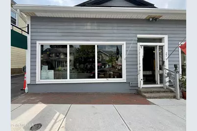 27 Church St, Lenox, MA 01240 - Photo 2