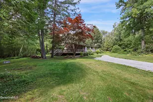 809 Leonhardt Rd, Becket, MA 01223 - Photo 4