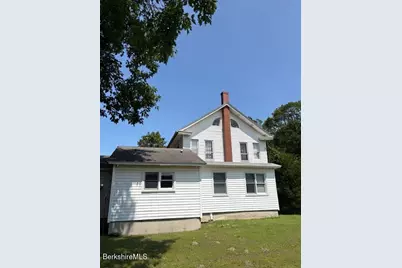 450 South St, Pittsfield, MA 01201 - Photo 4