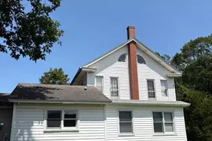 450 South St, Pittsfield, MA 01201 - Photo 4