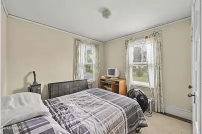 62 Watson St, Pittsfield, MA 01201 - Photo 18