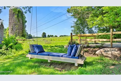 5 Seekonk Rd, Great Barrington, MA 01230 - Photo 2