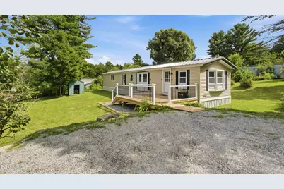 10 Alice Dr, Hinsdale, MA 01235 - Photo 2