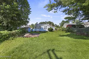 16 Holmes Rd, Hinsdale, MA 01235 - Photo 18