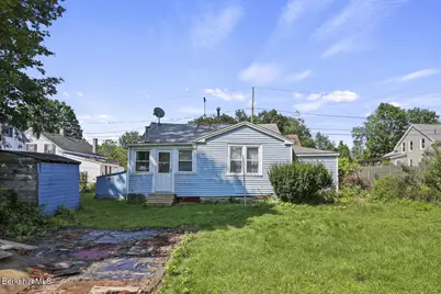 16 Holmes Rd, Hinsdale, MA 01235 - Photo 16