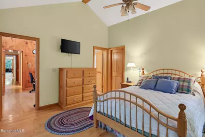 317 Lakeshore Dr, Sandisfield, MA 01255 - Photo 22