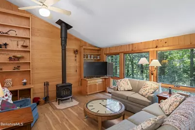317 Lakeshore Dr, Sandisfield, MA 01255 - Photo 4