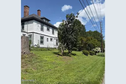 77 Onota St, Pittsfield, MA 01201 - Photo 30
