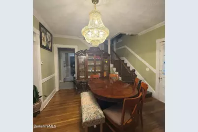 77 Onota St, Pittsfield, MA 01201 - Photo 12