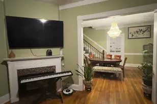 77 Onota St, Pittsfield, MA 01201 - Photo 10