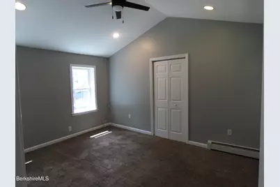 19 Pine St, Adams, MA 01220 - Photo 16