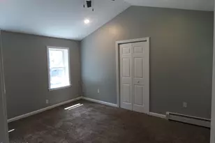 19 Pine St, Adams, MA 01220 - Photo 16