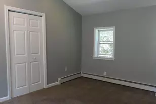 19 Pine St, Adams, MA 01220 - Photo 18