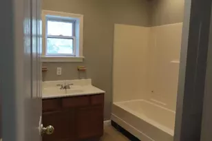 19 Pine St, Adams, MA 01220 - Photo 22