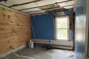 94 Reed St, North Adams, MA 01247 - Photo 8