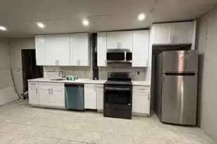 94 Reed St, North Adams, MA 01247 - Photo 4