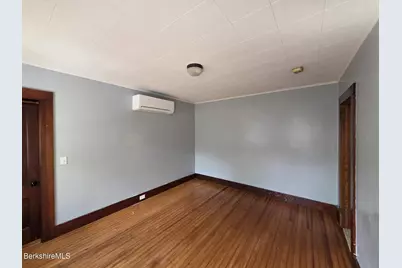 75 North Summer St #Unit 2, Adams, MA 01220 - Photo 10