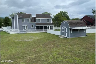 16 Juliana Dr, Pittsfield, MA 01201 - Photo 52