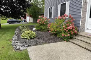 16 Juliana Dr, Pittsfield, MA 01201 - Photo 2