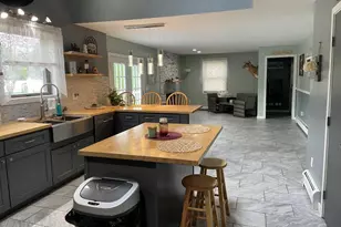 16 Juliana Dr, Pittsfield, MA 01201 - Photo 10